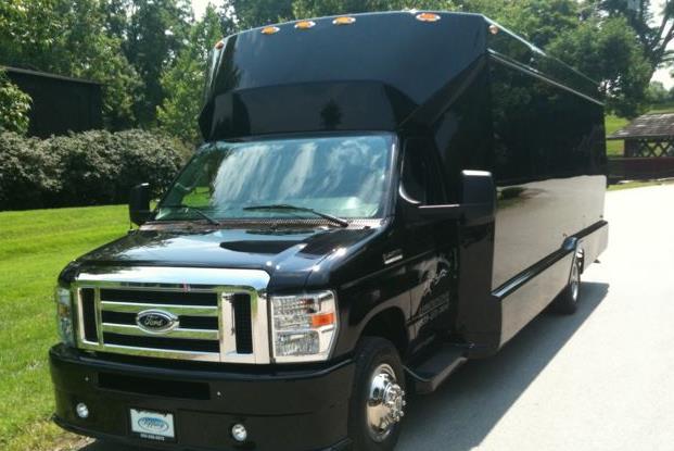Party Bus Nicholasville, KY 